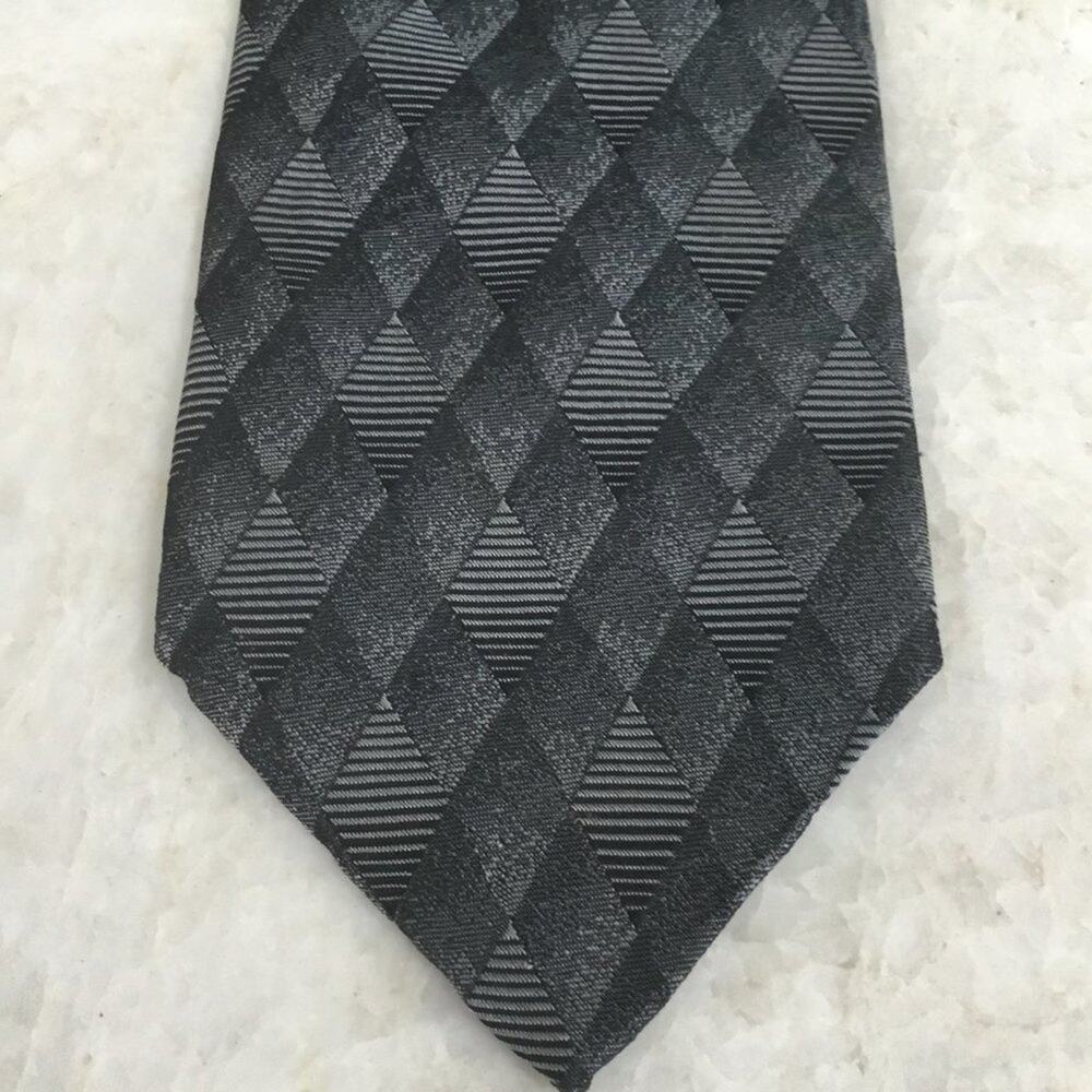 LOUIS ROTH SILK TIE